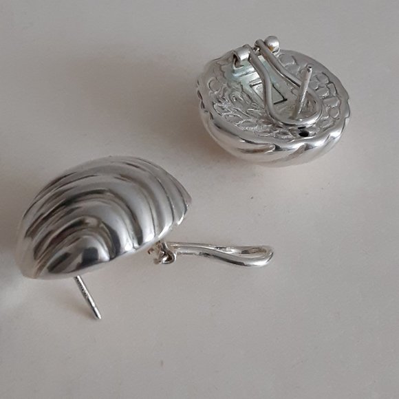 Arte d'Argento Sterling Wavy Ribbed Button Earrings - Picture 4 of 7